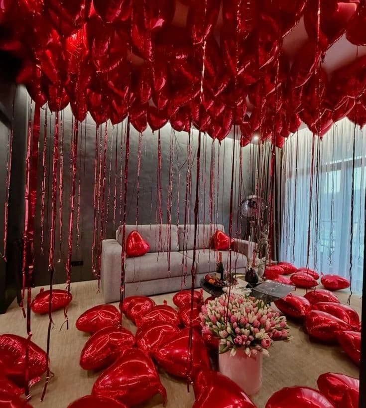 Red Heart Proposal Room